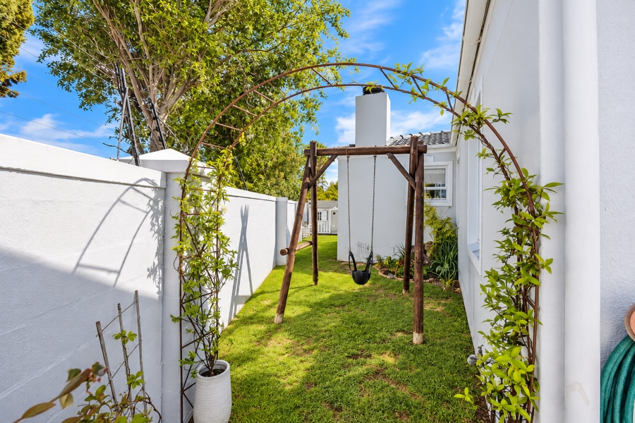 3 Bedroom Property for Sale in Sunningdale Western Cape